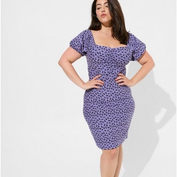 Torrid Betsey Johnson Mini Foxy Ruched Black Floral Purple Cotton Dress NWOT 6X - Picture 1 of 11